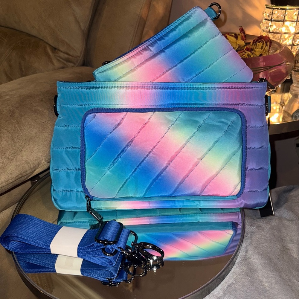 THINK ROLYN CROSSBODY BAG OMBRÈ BLUE W/ STRAP NEW NEVER BEEN USED - RETAIL $197